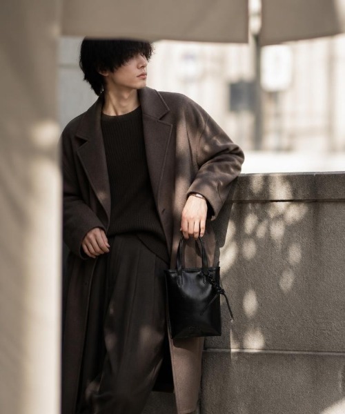 Burner(バーナー)の「【Leathen Leather(レーセンレザー)】マグネット開閉 縦型ミニ2WAYバッグ lea-handbag-7-10【RBT】(ハンドバッグ・メンズ・ブラック/シルバー・FREE)」の11枚目の写真
