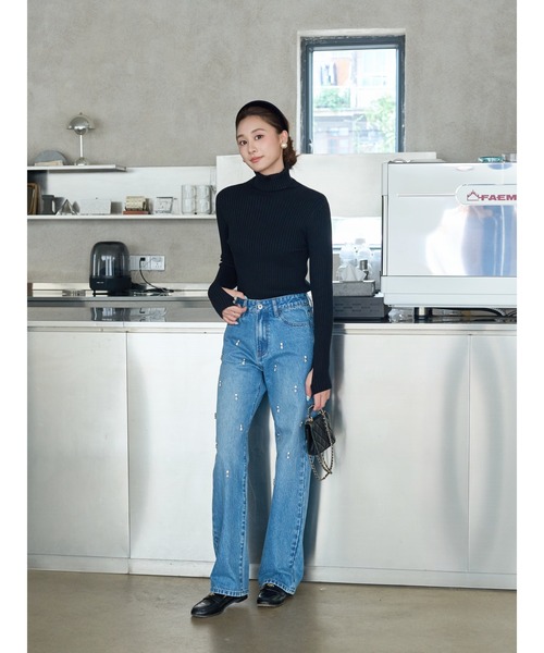 BIRTHDAY BASH(バースデイバッシュ)の「BB BIJOU STRAIGHT DENIM(ビジューストレートデニム)(デニムパンツ・レディース・ブルー・S/M/L)」の12枚目の写真