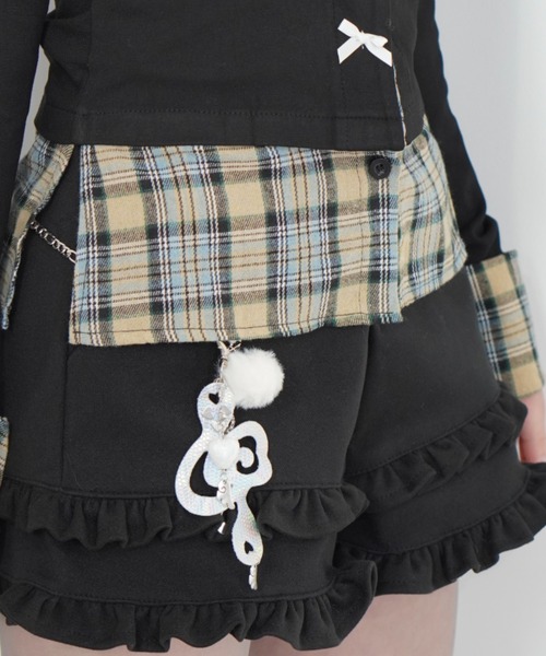 Never mind the XU / Chikashitsu+(ネバーマインド ザ エックスユー / チカシツプラス)の「【Nerd out XU】onpu necklace / 【ナードアウトエックスユー】音符チャームチェーンネックレス(ネックレス・レディース・ブルー・ONE SIZE)」の3枚目の写真