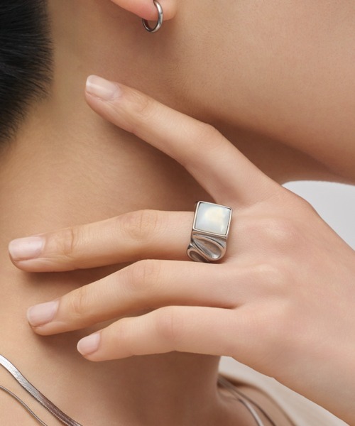 ciite' surgical stainless(シーテサージカルステンレス)の「【金属アレルギー対応】nuance stone ring ニュアンス ストーンリング サージカルステンレス(リング・レディース・ゴールド/シルバー・9号/13号/11号/15号/17号)」の20枚目の写真