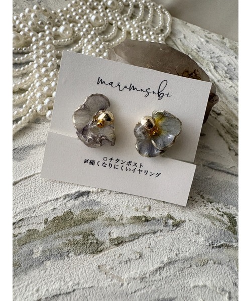 tone（トーン）の「【marumusubi】flowery.viola lineイヤリング(MA)（イヤリング・レディース・ブルー・FREE）」の2枚目の写真