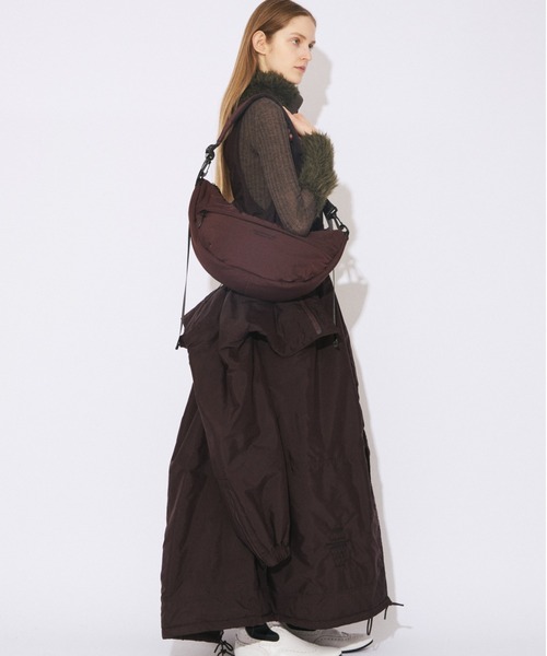 beautiful people(ビューティフルピープル)の「pertex & boa shoulder bag(ショルダーバッグ・レディース・ボルドー/ブラック・FREE)」の6枚目の写真