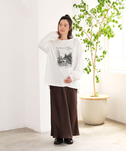 LEPSIM(レプシィム)の「【産前・産後対応】マタニティ/フォトプリント長袖T 1069220(マタニティウェア/グッズ・レディース・チャコールグレー/オフホワイト・FREE)」の22枚目の写真