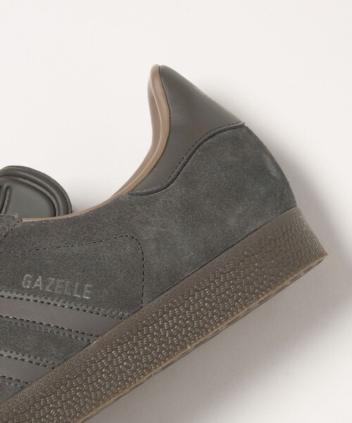 adidas Originals(アディダスオリジナルス)の「【別注】<adidas Originals> GAZELLE ガゼル スニーカー(スニーカー・メンズ・ダークグレー・26.5cm/28cm/26cm/27cm/27.5cm)」の9枚目の写真
