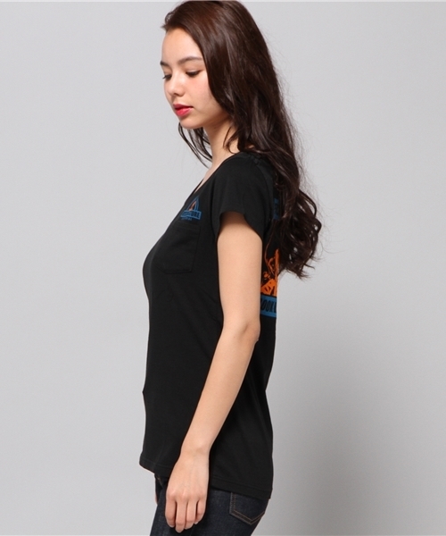 HYSTERIC GLAMOUR（ヒステリックグラマー）の「NATURAL BEAUTY pt ポケ付T-SH（Tシャツ/カットソー・レディース・ホワイト/グリーン/ブラック・FREE）」の12枚目の写真