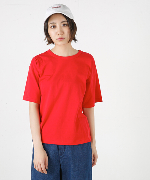 MOUSSY（マウジー）の「HALF SLEEVE TEE J（Tシャツ/カットソー・レディース・ホワイト/ライトブラック/レッド/ベージュ・FREE）」の4枚目の写真