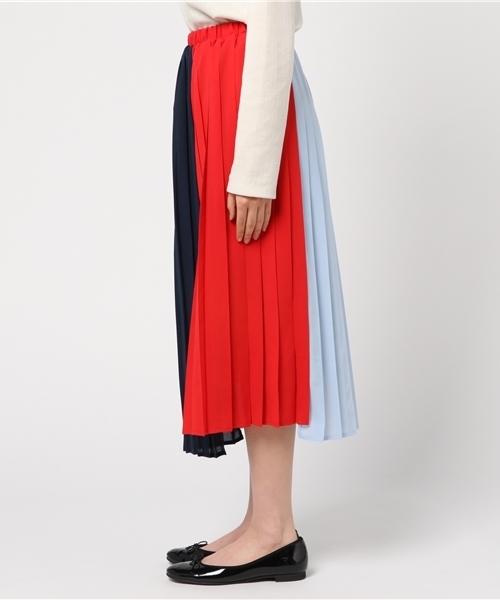 POU DOU DOU（プードゥドゥ）の「配色プリーツスカート（スカート・レディース・イエロー/ピンク/ブルー・3）」の6枚目の写真