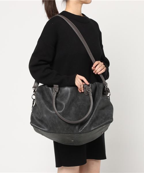 VitaFelice（ヴィータフェリーチェ）の「リザード型押し2wayボストンバッグ（ボストンバッグ・メンズ・ブラック/チャコールグレー/ネイビー/ライトグレー・FREE）」の11枚目の写真