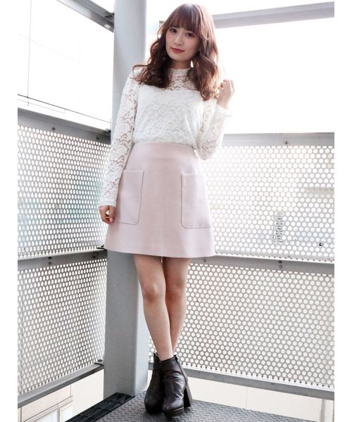 dazzlin(ダズリン)の「ハイネックレース長袖トップス(シャツ/ブラウス・レディース・ブラック/オフホワイト/ピンク・FREE)」の5枚目の写真