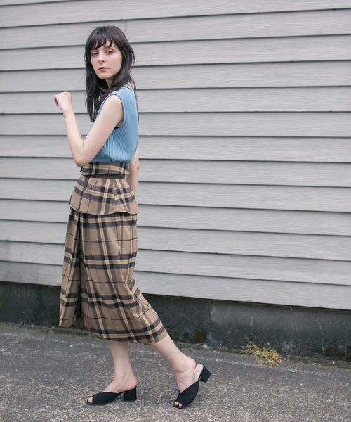 STUDIOUS（ステュディオス）の「チェックコルセットスカート（スカート・レディース・マルチ/ブラウン/ブルー・1/0）」の4枚目の写真