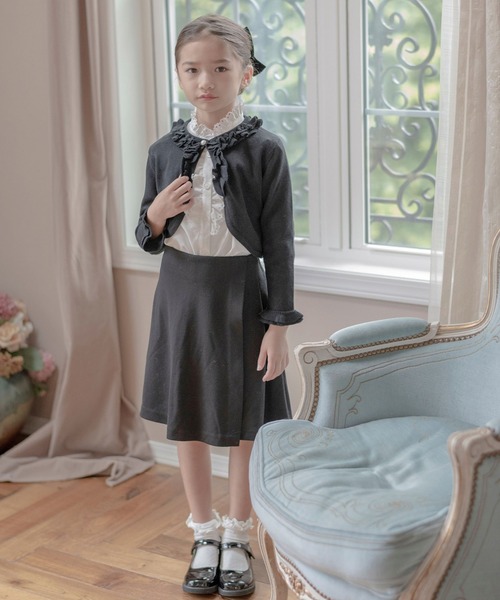 Catherine Cottage（キャサリンコテージ）の「shiny ribbon ボレロ KIDS（カーディガン/ボレロ・キッズ・ホワイト/ネイビー/レッド/ピンク/ブラック・100/110/120/130/140）」の6枚目の写真