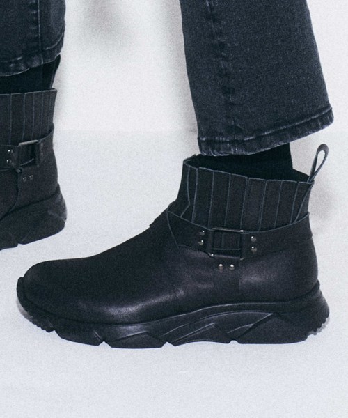 Iroquois（イロコイ）の「WESTERN SNEAKER（スニーカー）」 WEAR