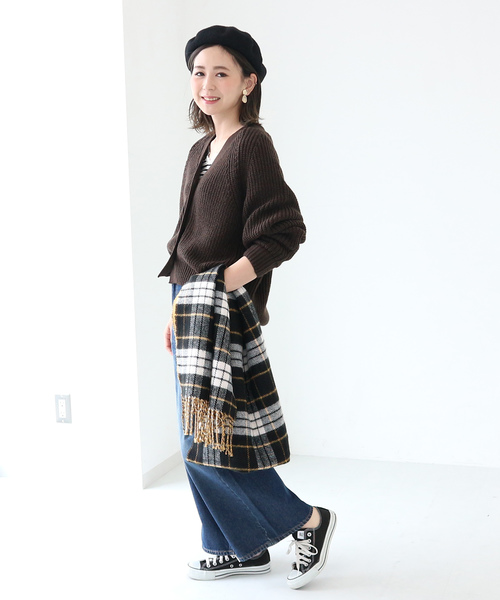 AMERICAN HOLIC(アメリカンホリック)の「Wool混Vネックローゲージニットカーディガン(カーディガン/ボレロ・レディース・チャコールグレー/ブラウン/アイボリー/マスタード/グリーン/ブルー・FREE)」の17枚目の写真