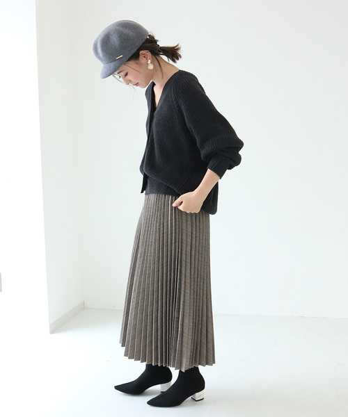 AMERICAN HOLIC(アメリカンホリック)の「Wool混Vネックローゲージニットカーディガン(カーディガン/ボレロ・レディース・チャコールグレー/ブラウン/アイボリー/マスタード/グリーン/ブルー・FREE)」の18枚目の写真