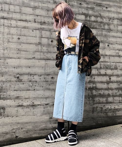 PAGEBOY(ページボーイ)の「ボリュームスリーブコーチジャケット(その他アウター・レディース・ブラック/オフホワイト/カモフラージュ/パープル/ブルー・FREE)」の19枚目の写真