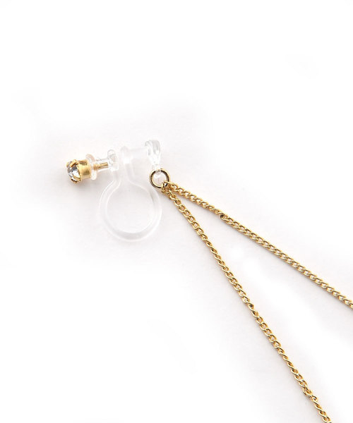 colleca la(コレカラ)の「ノンホール・ストーンとロングチェーンの樹脂イヤリング(イヤリング・レディース・シルバー/ゴールド・フリ-)」の6枚目の写真