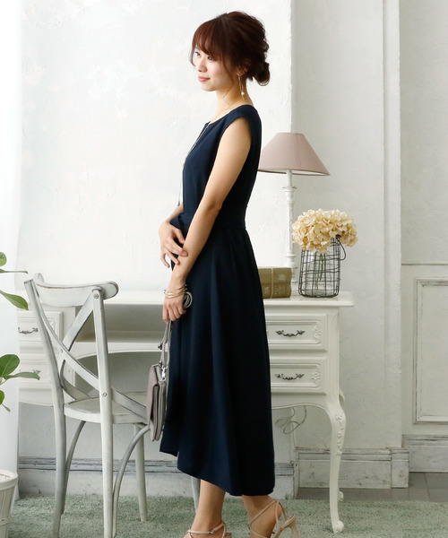 PourVous(プールヴー)の「結婚式 ワンピースドレスアシンメトリー ミモレ丈&ノースリーブ 大きいサイズ フォーマル オケージョンドレス お呼ばれ 二次会 成人式 (ドレス・レディース・ネイビー/モカ/カーキ・4L/S/M/L/XL/XXL)」の19枚目の写真