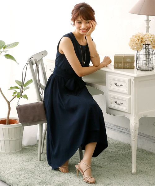 PourVous(プールヴー)の「結婚式 ワンピースドレスアシンメトリー ミモレ丈&ノースリーブ 大きいサイズ フォーマル オケージョンドレス お呼ばれ 二次会 成人式 (ドレス・レディース・ネイビー/モカ/カーキ・4L/S/M/L/XL/XXL)」の21枚目の写真