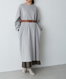 Chaco closet（チャコ クローゼット）の「ボリュームスリーブ ポケット付き 丸首 スウェットワンピース（ワンピース）」