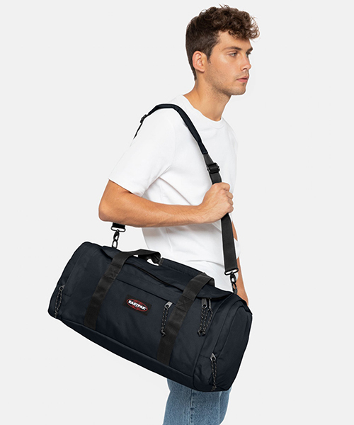 EASTPAK(イーストパック )の「READER S + CORE COLORS ボストン(ボストンバッグ)」|ダークネイビー