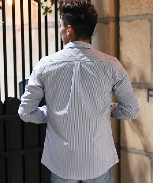 GOSTAR DE FUGA（ゴスタール ジフーガ）の「長袖シアサッカーシャツ（シャツ/ブラウス・メンズ・ホワイト×ネイビー/カーキ/ネイビー/ホワイト・M/L/XL）」の19枚目の写真