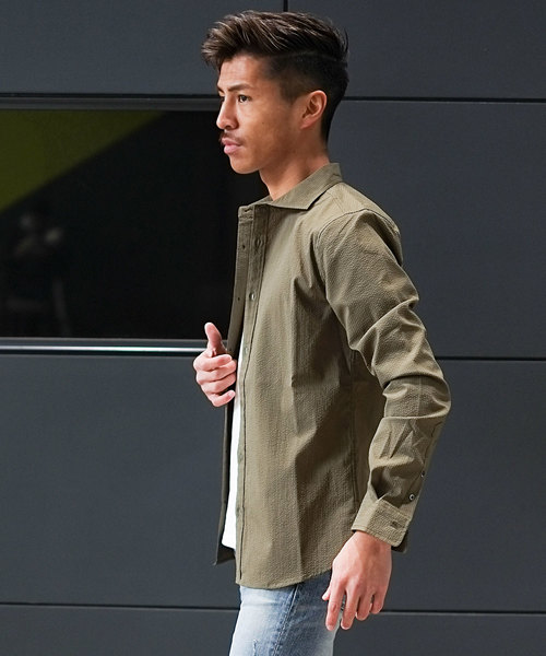 GOSTAR DE FUGA（ゴスタール ジフーガ）の「長袖シアサッカーシャツ（シャツ/ブラウス・メンズ・ホワイト×ネイビー/カーキ/ネイビー/ホワイト・M/L/XL）」の13枚目の写真