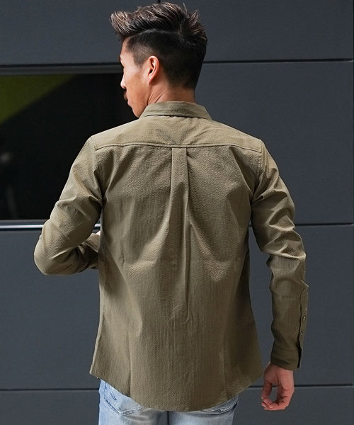 GOSTAR DE FUGA（ゴスタール ジフーガ）の「長袖シアサッカーシャツ（シャツ/ブラウス・メンズ・ホワイト×ネイビー/カーキ/ネイビー/ホワイト・M/L/XL）」の16枚目の写真