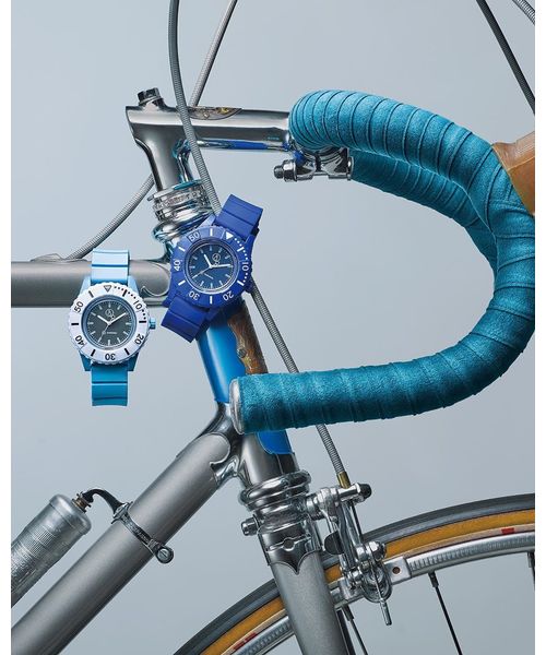 Q&Q SmileSolar（キューアンドキュースマイルソーラー）の「Ｑ＆Ｑ　Smile Solar　スマイルソーラー（アナログ腕時計・メンズ・ブラック系その他/ホワイト×ホワイト/ブラック×ブラック/ブラック×ブルー/ホワイト系その他/ブラック系その他2・FREE）」の11枚目の写真