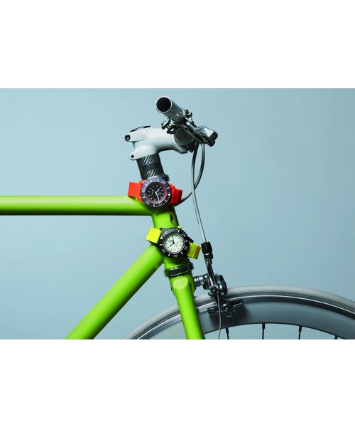 Q&Q SmileSolar（キューアンドキュースマイルソーラー）の「Ｑ＆Ｑ　Smile Solar　スマイルソーラー（アナログ腕時計・メンズ・ブラック系その他/ホワイト×ホワイト/ブラック×ブラック/ブラック×ブルー/ホワイト系その他/ブラック系その他2・FREE）」の13枚目の写真