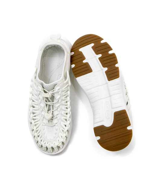 KEEN(キーン)の「KEEN/キーン UNEEK O2(サンダル・メンズ・ホワイト/ブラック・27.0cm/28.0cm/26.0cm)」の5枚目の写真