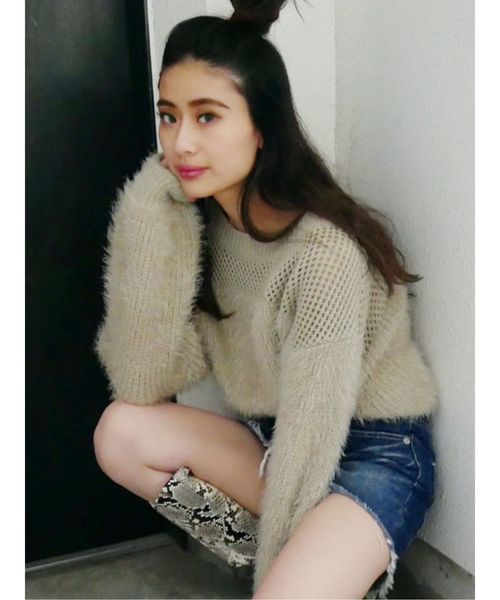 GYDA(ジェイダ)の「ドッキングシャギーニットTOPS(ニット/セーター・レディース・ブラック/ベージュ/オフホワイト・FREE)」の1枚目の写真