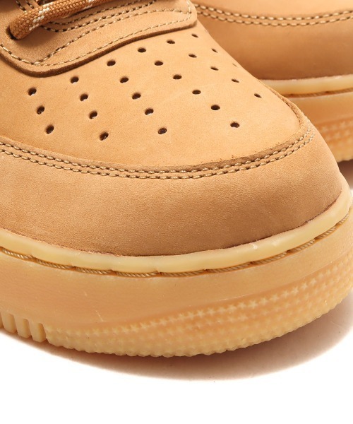 NIKE（ナイキ）の「NIKE AIR FORCE 1 '07 WB / ナイキ エア フォース 1【SP】（スニーカー・メンズ・ブラウン・25.5cm/26.5cm/27.5cm/28.5cm/30.0cm/26.0cm/27.0cm/28.0cm/29.0cm/23.5cm/24.0cm/23.0cm/25.0cm/24.5cm）」の4枚目の写真
