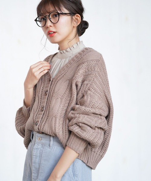 rps（アールピーエス）の「ケーブルニットショートカーディガン（カーディガン/ボレロ・レディース・アイボリー/モカ/グレイッシュベージュ・M）」の13枚目の写真