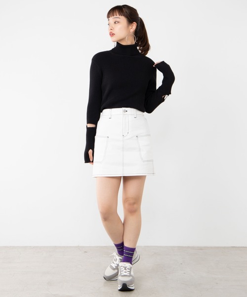 WEGO(ウィゴー)の「WEGO/【セットアップ対応商品】ステッチサイドポケットミニスカート(スカート・レディース・ブラック/ホワイト/ブラック系その他2・FREE)」の4枚目の写真