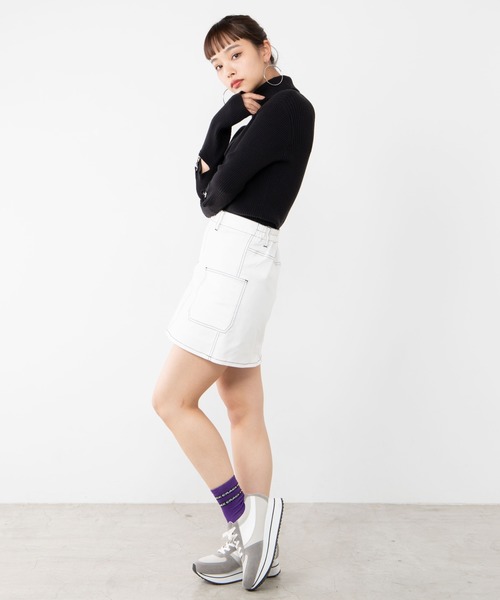 WEGO(ウィゴー)の「WEGO/【セットアップ対応商品】ステッチサイドポケットミニスカート(スカート・レディース・ブラック/ホワイト/ブラック系その他2・FREE)」の5枚目の写真