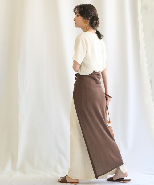 select MOCA（セレクトモカ）の「2021 SS リンクルハーフスリーブブラウス（ラウンドネックシアートップス）（シャツ/ブラウス・レディース・ブラック/アイボリー・FREE）」の10枚目の写真