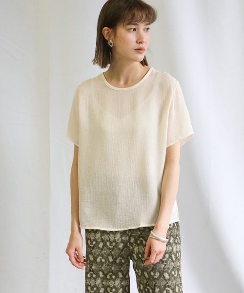 select MOCA（セレクトモカ）の「2021 SS リンクルハーフスリーブブラウス（ラウンドネックシアートップス）（シャツ/ブラウス・レディース・ブラック/アイボリー・FREE）」の18枚目の写真