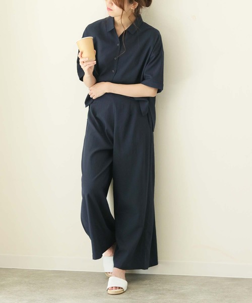 cheriella(シェリエラ)の「(入荷無し)【cheriella】麻タッチシャツ×パンツセットアップ(シャツ/ブラウス・レディース・カーキ/ダークネイビー・M)」の4枚目の写真