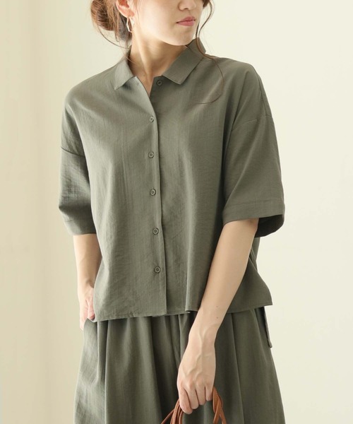 cheriella(シェリエラ)の「(入荷無し)【cheriella】麻タッチシャツ×パンツセットアップ(シャツ/ブラウス・レディース・カーキ/ダークネイビー・M)」の12枚目の写真