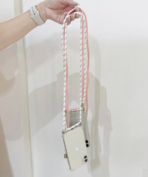 shopnikoniko（ショップニコニコ）の「クリア スマホショルダー ショルダースマホケース パラコード（スマホケース/カバー・レディース・ホワイト/ブラック/ピンク/グリーン/パイソン・iPhone 11/iPhone 7/8/SE(第2/第3世代)/iPhone XS/X/iPhone 11 Pro/iPhone XR/iPhone 12/iPhone 13/iPhone 14/iPhone 14 Pro）」の7枚目の写真