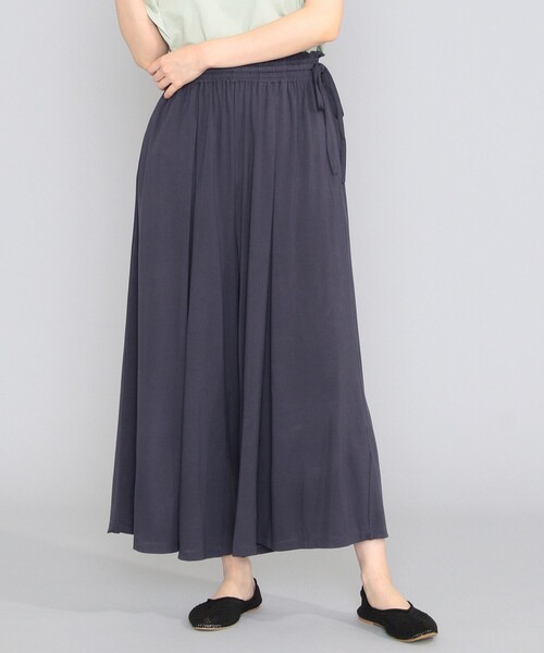 SHARE PARK(シェアパーク)の「【接触冷感】 クールスムースカットガウチョパンツ(その他パンツ・レディース・グレー系・0)」の2枚目の写真