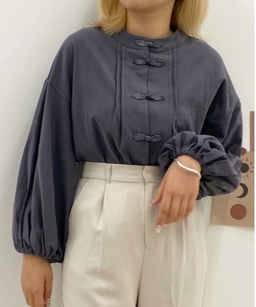 apres jour（アプレジュール）の「チャイナシャツ【ZOZOTOWN限定アイテム】（シャツ/ブラウス・レディース・ブルー系その他/アイボリー/ベージュ・フリー）」の3枚目の写真