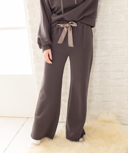 Mysa&Liina（ミーサリーナ）の「パーカールームウエアセットアップ（ルームウェア/パジャマ・レディース・ブラック/ベージュ/ブラウン/オフホワイト/サックスブルー/ピンクベージュ・M/L）」の21枚目の写真