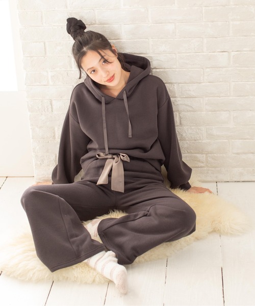 Mysa&Liina（ミーサリーナ）の「パーカールームウエアセットアップ（ルームウェア/パジャマ・レディース・ブラック/ベージュ/ブラウン/オフホワイト/サックスブルー/ピンクベージュ・M/L）」の22枚目の写真