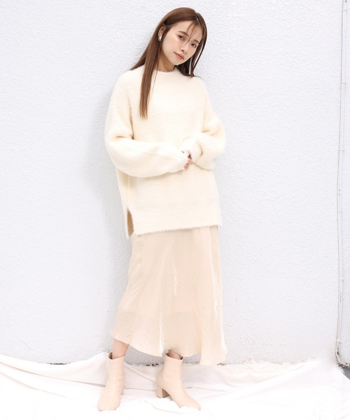 one after another NICE CLAUP（ワンアフターアナザーナイスクラップ）の「サテンマーメイドスカート（スカート・レディース・アイボリー/モカ/スモークピンク/オレンジ/コーラル・FREE）」の6枚目の写真