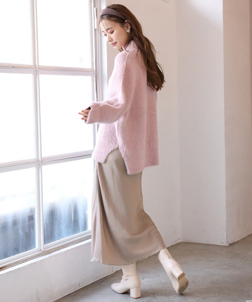 one after another NICE CLAUP（ワンアフターアナザーナイスクラップ）の「サテンマーメイドスカート（スカート・レディース・アイボリー/モカ/スモークピンク/オレンジ/コーラル・FREE）」の11枚目の写真