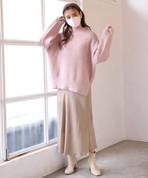 one after another NICE CLAUP（ワンアフターアナザーナイスクラップ）の「サテンマーメイドスカート（スカート・レディース・アイボリー/モカ/スモークピンク/オレンジ/コーラル・FREE）」の7枚目の写真