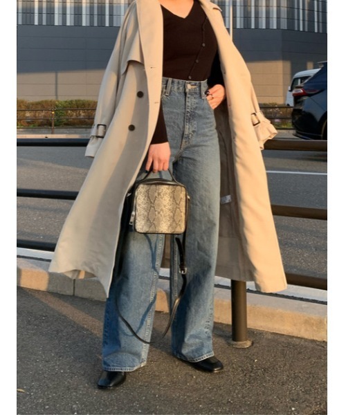 AZUL by moussy（アズールバイマウジー）の「SINGLE FLAP TRENCH COAT/シングルフラップトレンチコート（トレンチコート・レディース・ライトベージュ/ライトカーキ/ライトグリーン・MEDIUM/SMALL）」の20枚目の写真