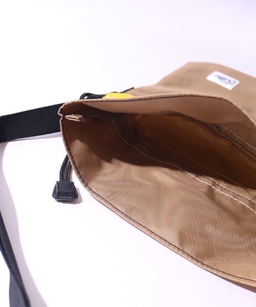 Drifter（ドリフター）の「[Drifter/ドリフター] キャンディポーチ 2WAY巾着バッグ（ショルダーバッグ・レディース・ベージュ・ONE SIZE）」の7枚目の写真