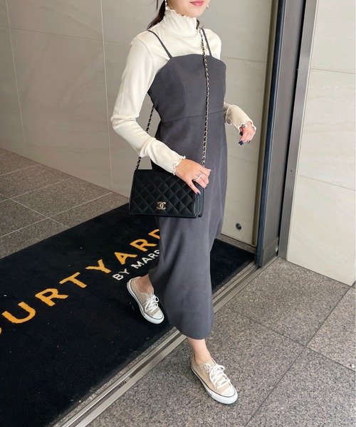 Meli rich(メリーリッチ)の「大人のジャンパースカート。ツイルキャミワンピース(ワンピース・レディース・ベージュ/チャコール/オフホワイト/グレー/グリーン/パープル/ライトブルー/ブルー/ブラック・MEDIUM/FREE)」の5枚目の写真